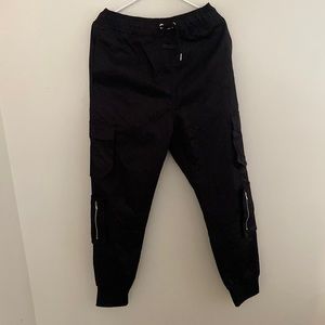 Blacktailor custom cargo joggers